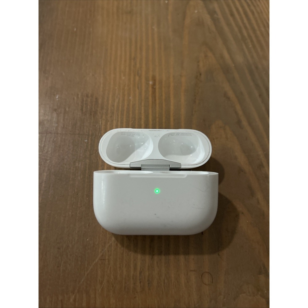 Apple AirPods Pro 1st Gen Replacement Charging Case  Genuine A2190 - Picture 3 of 3